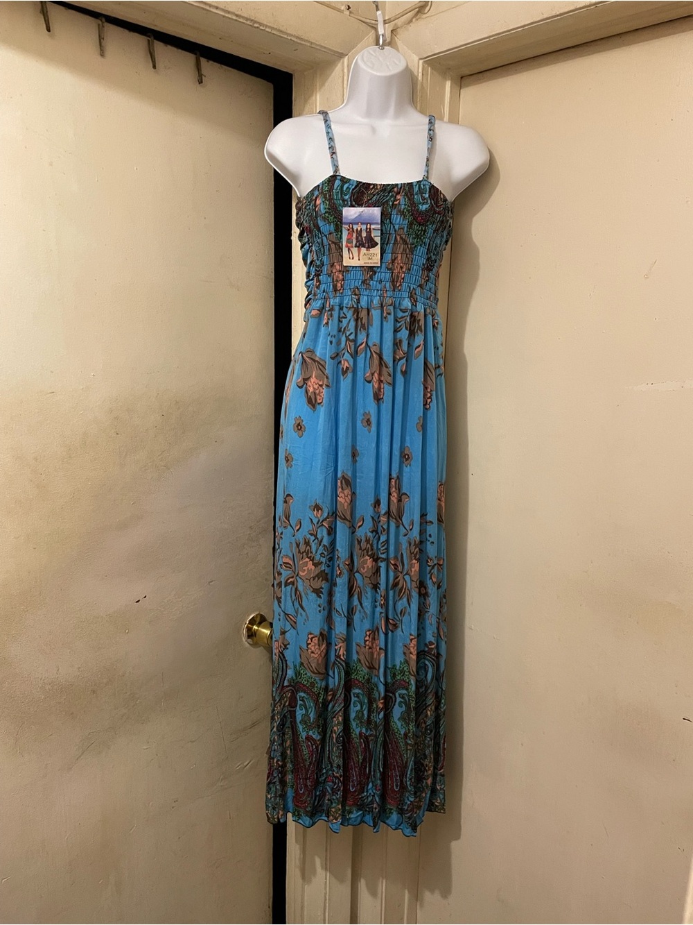 Women’s Blue Paisley Boho Maxi Dress M V-Neck Sleeveless
